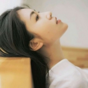 微信头像女唯美小清新，女生头像ins高级质感小众