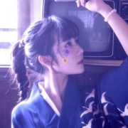 女生头像唯美梦幻紫色，紫色系女生真人优质头像