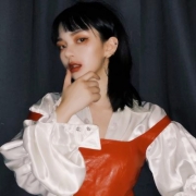 qq头像女生超拽霸气一个人，个性霸气的女生头像 