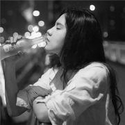 微信头像女生黑白伤感，伤感暗黑系女生头像