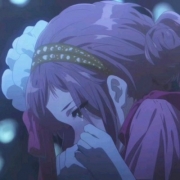 女生伤感动漫头像，冰冷忧伤孤独的头像女动漫