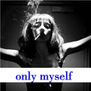 女生带字抽烟头像图片，个性抽烟女头像图片	