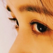 女生眼睛头像，只露眼睛的头像女