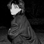 真人丧头像女，很丧的头