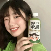 绿色系真人头像女，头像女绿色系清新