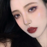 一眼就惊艳的女生头像，气质女头像迷人