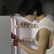 冷淡风男头像，ins男头像简约干净