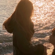 真人情侣头像流行，很精