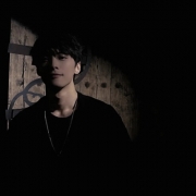 qq男头像成熟稳重高清，qq男头像帅气高冷高清