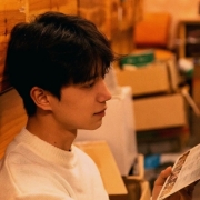 微信头像文艺男生成熟，成熟且有深度的头像