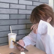 很拽很叼很冷的头像，个性头像高冷超拽