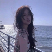 海边气质女生头像，一个人安静的海边图片