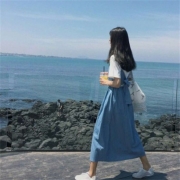 女生头像背影仙气，女孩背景图片简单又漂亮