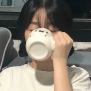 ins头像小姐姐，超好看ins风女生头像