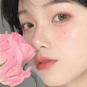 甜酷女生图片头像，甜美可爱女生头像真人