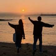 情侣头像真人日落，日落奔赴山海