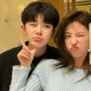 特别亲密的真人情侣头像