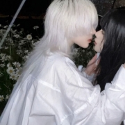 QQ空间超甜情侣头像，超幸福的双人甜甜的情头