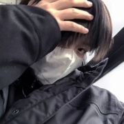 优雅帅气的男生头像，颜值超高的男生头像