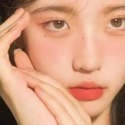 酷风格女头像真人，很迷人的酷酷女头