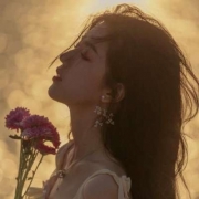 女生比较喜欢的头像，女生最喜欢的微信头像