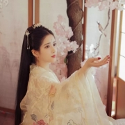 国风伤感女生头像图片，忧伤古风头像女