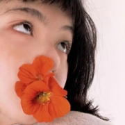 微信头像女头潮流，最潮最火女生头像