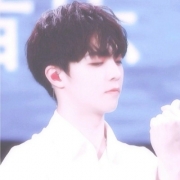 陈立农头像照片，陈立农头像高清