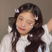 女生头像干净气质阳光，头像女简约ins风