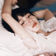 高质量女头真人温柔图片，元气满满的女头真人很温柔