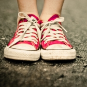 微信头像帆布鞋，帆布鞋图片唯美图片