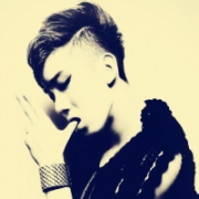 很拽的男生头像，特别帅特别拽的男生头像很有范