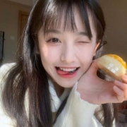 可爱温柔女生头像真人，女真人图片可爱温柔