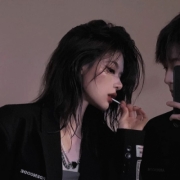 a到爆的情侣头像，超A禁欲系头像情头一人一张