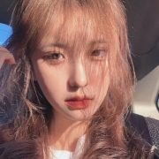 微信头像干净气质女生，微信头像简约大方干净